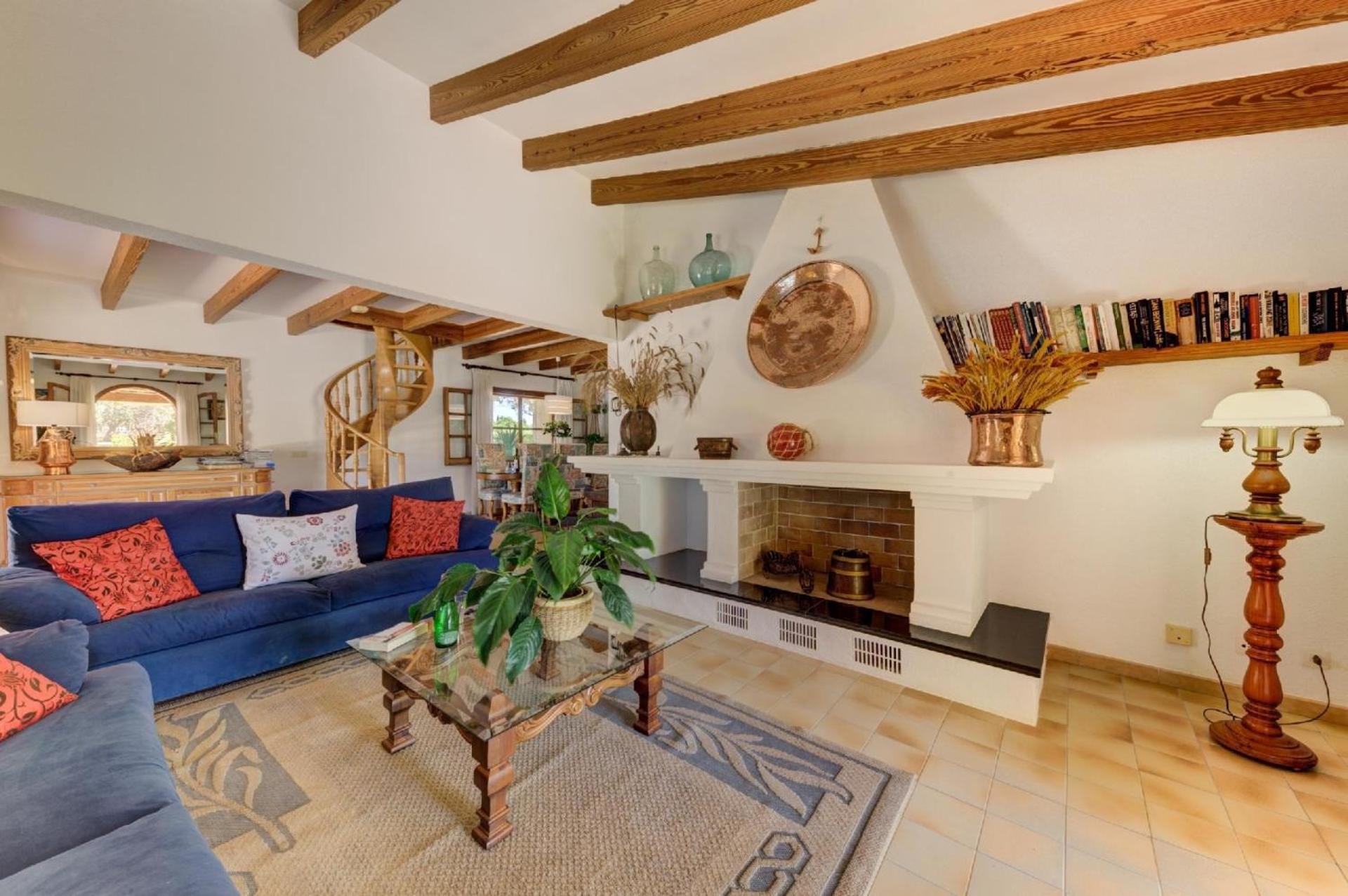 Mit Privatpool Fuer 6 Personen Ca 300 Qm In Alcdia, Mallorca Nordkueste Von Mallorca Holiday home