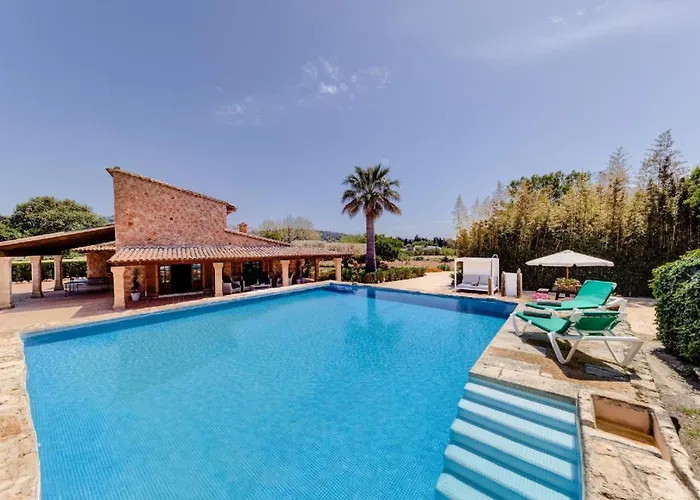 Ferienhaus Mit Privatpool Fuer 6 Personen Ca 300 Qm In Alcdia, Mallorca Nordkueste Von Mallorca